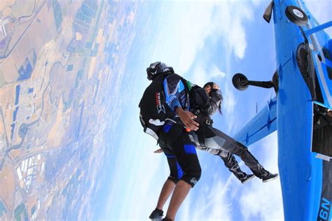 Skydiving: The Risk Of A Broken Neck – Extreme Sports News