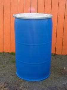 55 gallon food grade plastic barrels / removeable lids - (marysville) for Sale in Chillicothe ...