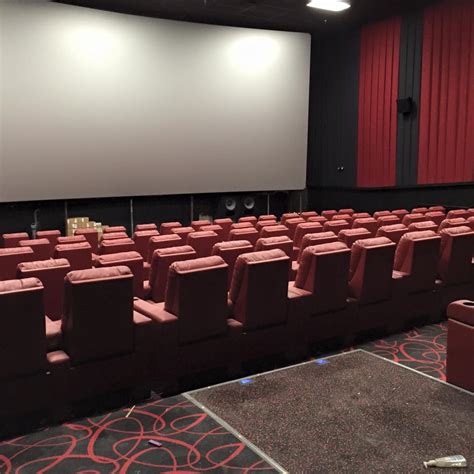 AMC Weston 8 Movie Theater is a First Class ExperienceFlorida Reviews | Your Guide to the State ...