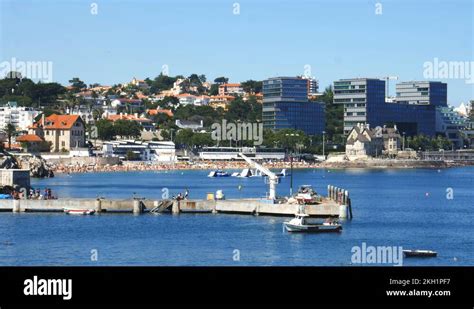 Praia da conceicao Stock Videos & Footage - HD and 4K Video Clips - Alamy