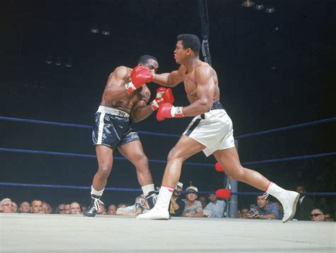 Muhammad Ali, Sonny Liston and the 'Phantom Punch' Title Bout, 1965