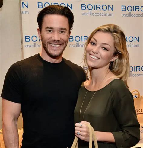 Lili Simmons Cherishing Handsome Boyfriend, Dating Since 2015!