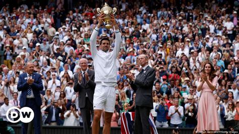 Wimbledon: Djokovic matches Nadal, Federer with 20th Slam – DW – 07/11/2021