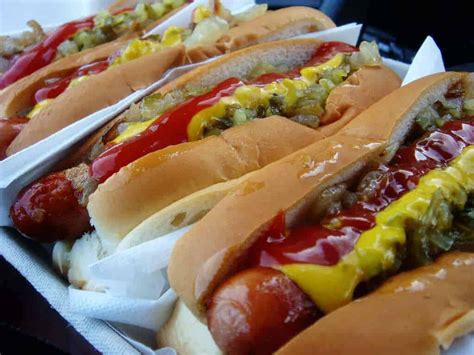 Gluten Free Hot Dogs - The Ultimate Guide