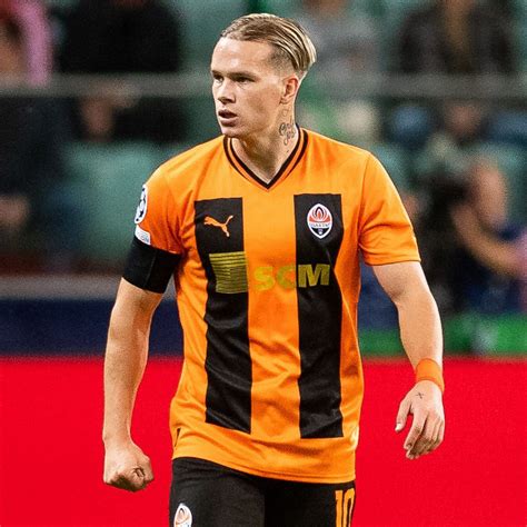 Arsenal to make second Mykhaylo Mudryk offer to Shakhtar Donetsk after €60m bid rejected