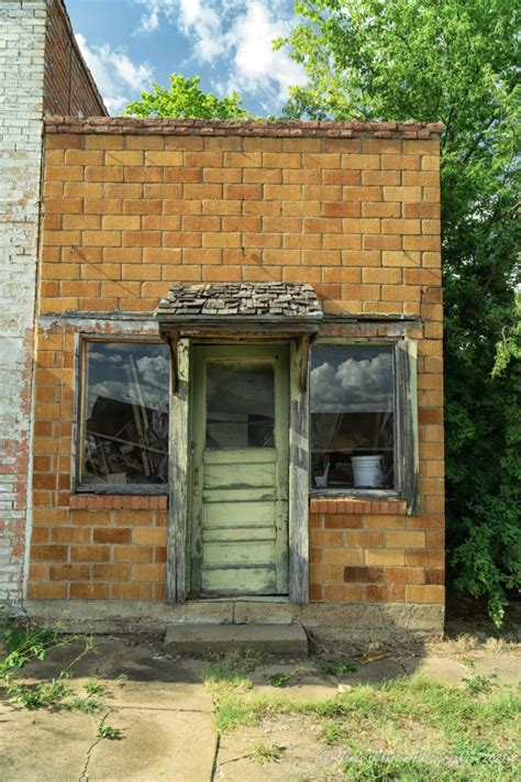 Old Row Buildings in Leonard, Texas – Vanishing Texas