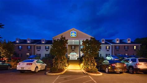 BEST WESTERN PLUS COUNTRY CUPBOARD INN - Updated November 2024 - 124 ...