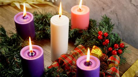 How to Light the Advent Candles: 10 Steps (with Pictures)