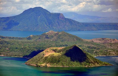 Taal Volcano in Philippines 2024-2025 - Rove.me