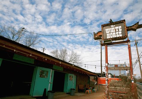 10 Austin Iconic Music Venues - Things To Do In Austin