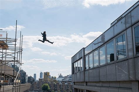 Preview Tom Cruise Latest’s Insane ‘Mission: Impossible’ Stunt