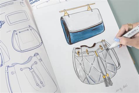 Handbag With Book Design | semashow.com