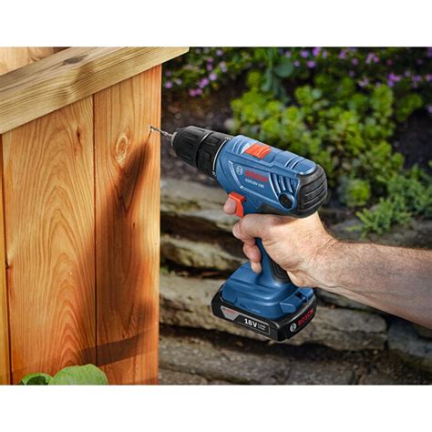 Bosch 18-volt 1/2-in Cordless Drill (2 Li-ion Batteries Included and ...