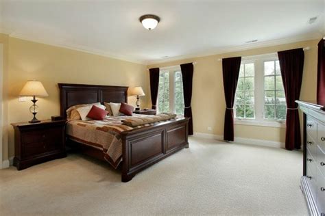 Gmelina Wood Vs. Mahogany Furniture - bedroomfurniturespot.com