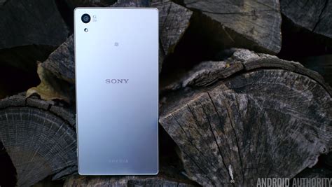 Sony Xperia Z5 and Z5 Compact now available in the USA