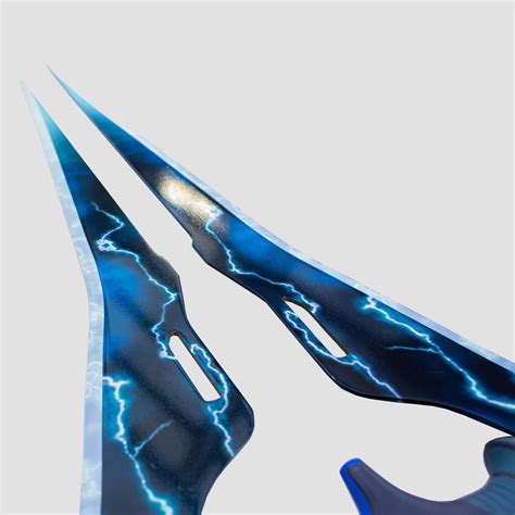 Halo Energy Sword Metal Replica – Collector's Outpost