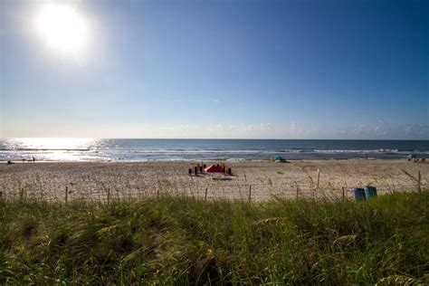 Carolina Beach Waterfront Restaurants: Where to Eat and Enjoy the View