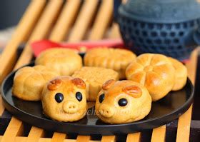 My Kitchen Snippets: Traditional Cantonese Mooncakes