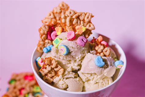 26 Ice Cream Topping Ideas for Your Next Scoop! - Gaia Gelato