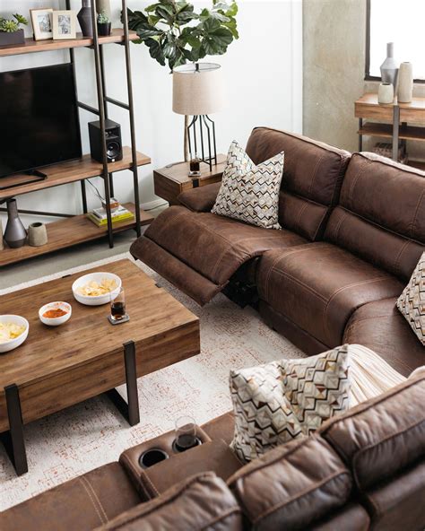 Six-Piece Traditional Reclining Sectional in Cognac| Mathis Brothers Furn… | Leather couches ...