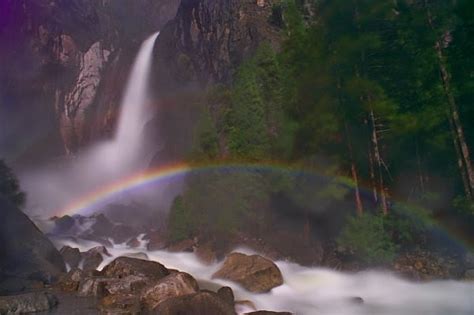 Knitted Thoughts: Yosemite Waterfalls & Moonbows... "Blessed Mountain ...