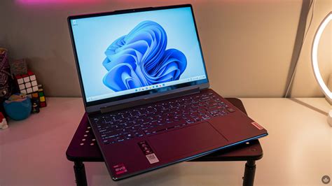 Lenovo Yoga 9i Review: Rounded edges are the play