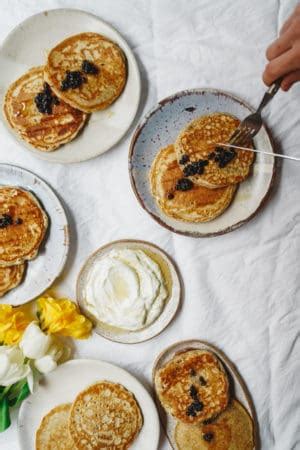 Easy Fluffy Pancakes Drizzled in Homemade Berry Simple Syrup - FoodByMaria