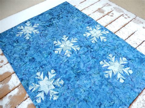 Quilting Mod : Free Snowflake Pattern