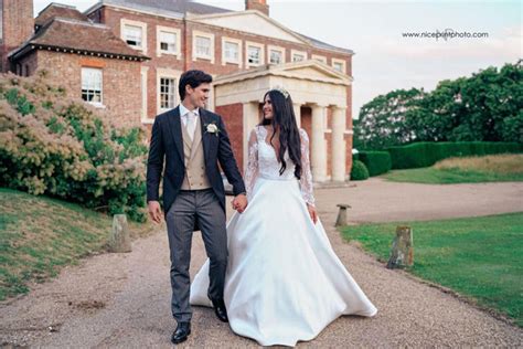 The dreamy English summer wedding of Phil Younghusband and Margaret ...