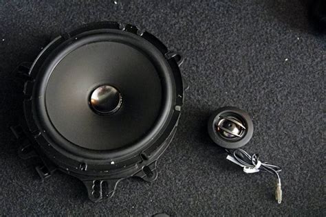 The 8 Best Bass Car Speakers in 2020 – Bass Head Speakers