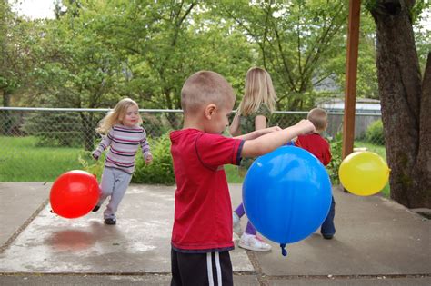 Henle House Chronicles: Punching Balloons