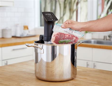 Anova Precision Cooker Pro sous vide device works for 10,000 hours nonstop