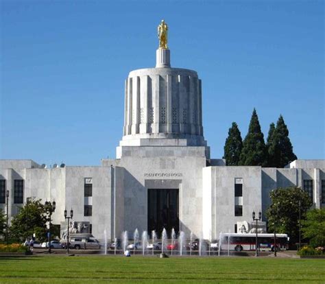 Oregon State Capitol (Salem): Hours, Address, Government Building Reviews - TripAdvisor