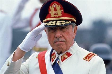 AUGUSTO PINOCHET: Biografía, gobierno, obras y mucho más