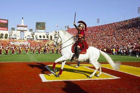 25 Best Real Animal Mascots in College Football | Usc football, Usc trojans, Usc