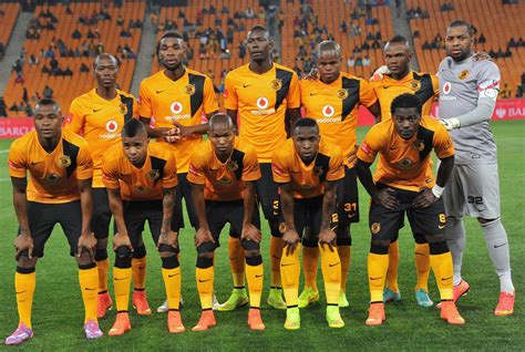 Kaizer Chiefs Players Photos : 'We have players‚' says Kaizer Chiefs coach Ernst Middendorp ...