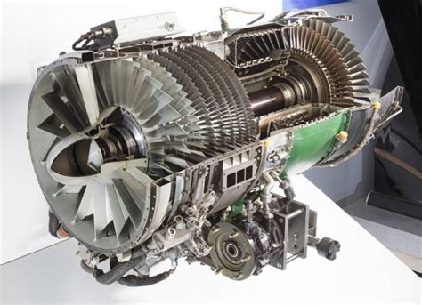 A turbina de um avião e as vantagens comparativas de um país - Paulo ...