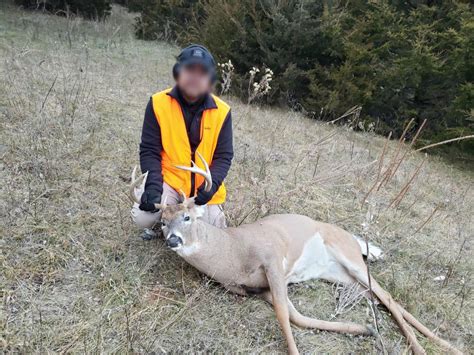 2nd year hunting. 1st buck. 10 pointer : r/Hunting