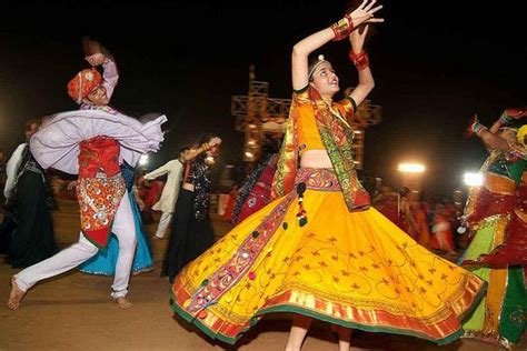 Dandiya | Navratri festival, Dance of india, Fairs and festivals