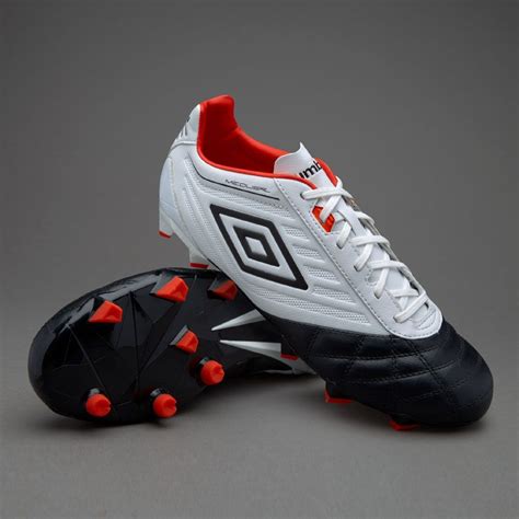 Umbro Medusæ Premier HG - Mens Soccer Cleats - Hard Ground - White ...