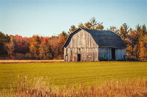 Todd Klassy Photography | Autumn Barn Photos