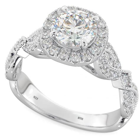 Round Cut Halo Cubic Zirconia Engagement ring