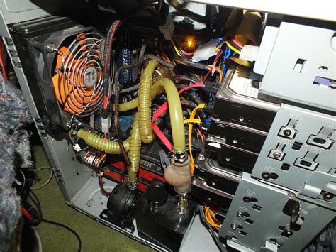 Gaming PC | PC with Intel i7-950 2x AMD Radeon HD5850 1GB 3x… | Flickr