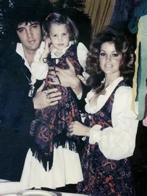 Lisa Marie Presley: Photos – Hollywood Life