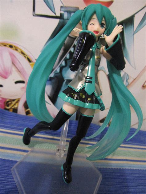 Hatsune Miku 2.0 Figma - 1 by faTWave on DeviantArt