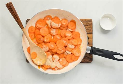 Vegan Caramelized Carrots Recipe