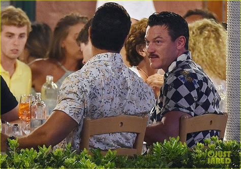 Photo: luke evans victor turpin dinner in italy 04 | Photo 4121509 ...