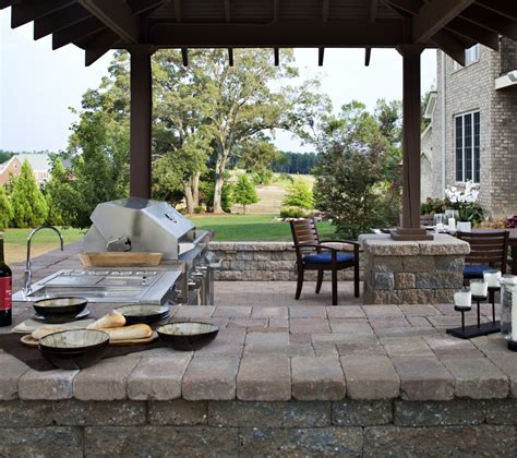 How Much Does An Outdoor Kitchen Cost? Complete Price Guide