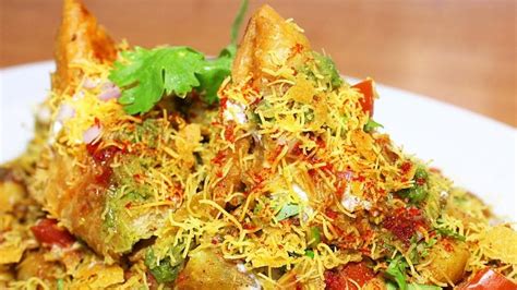 Delicious Samosa Chaat Near Toronto | Bombay Chowpatty Toronto