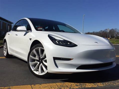 Tesla Model 3 Rims Specs: Bolt Pattern, Offset, & More